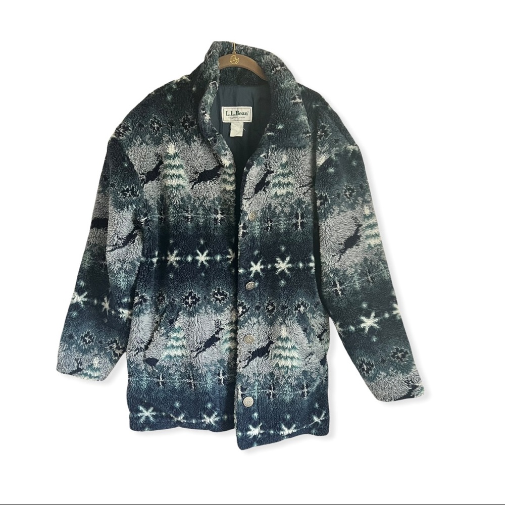 L.L. Bean Women's Teddy Jacket in Forest Green and White Winter Pattern